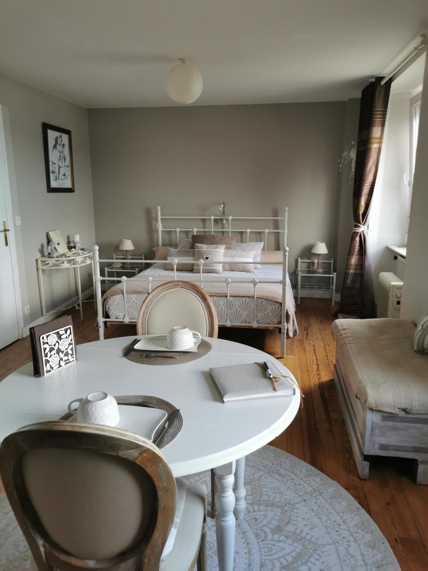 Chambres d'Hôtes vue mer entre Plestin les Grèves et locquirec Quarto foto